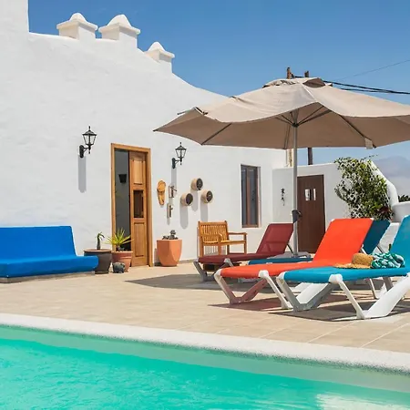 منزل ريفي Casa El Patio En *